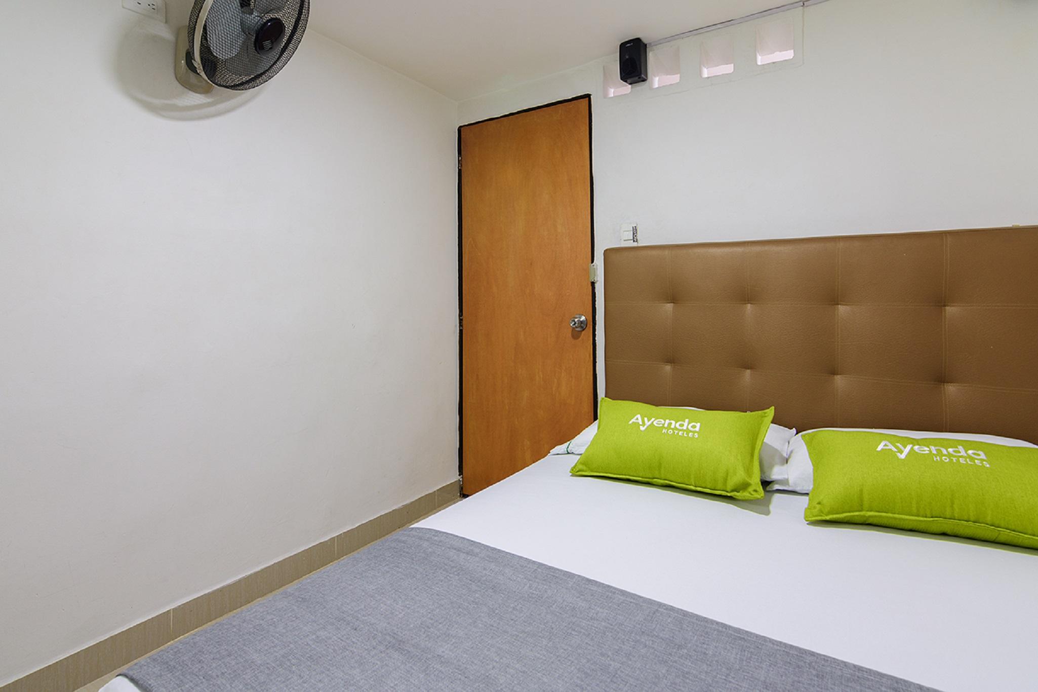 Hotel Colombia Avenida Medellin Exterior photo