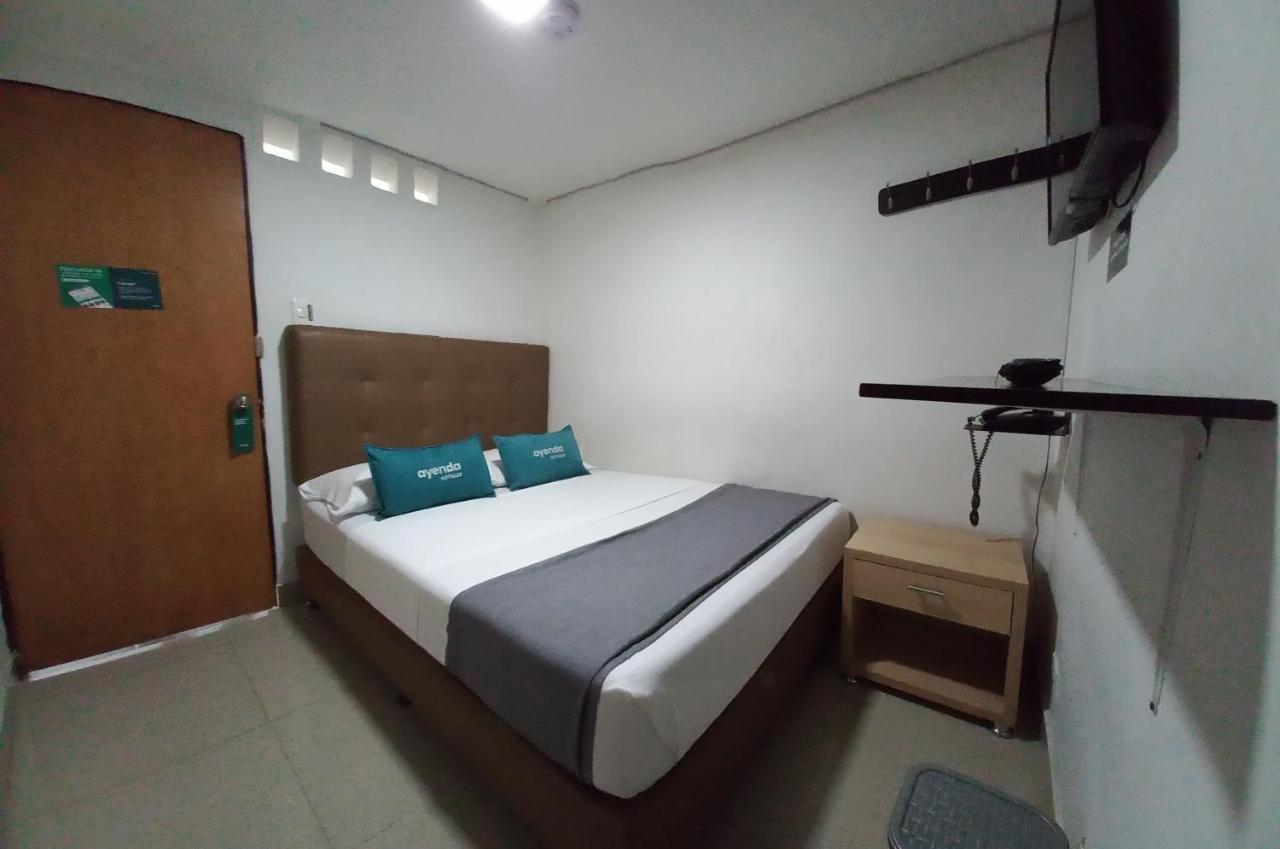 Hotel Colombia Avenida Medellin Exterior photo